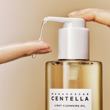 Madagascar Centella Light Cleansing Oil