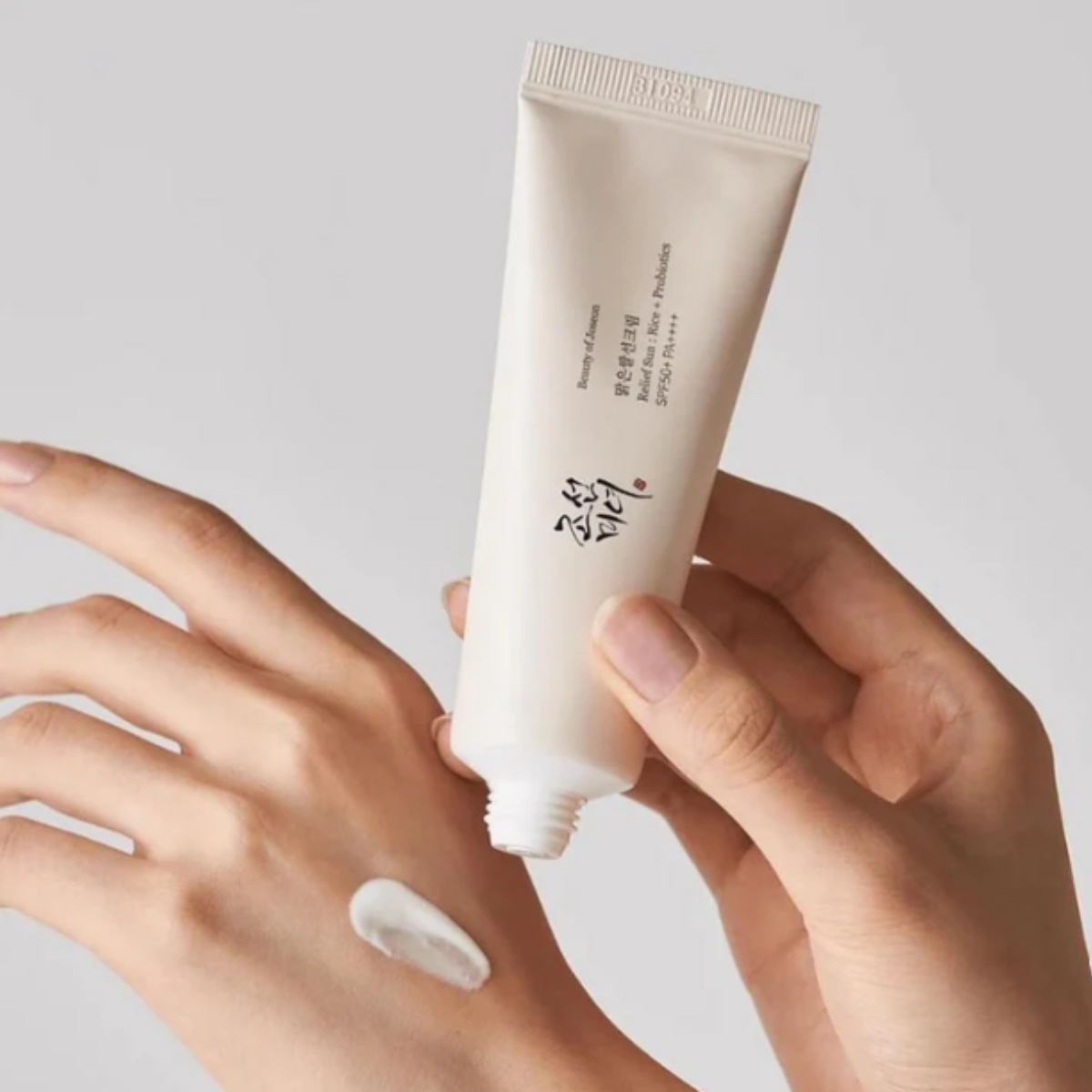 Relief Sun : Rice + Probiotics SPF50+