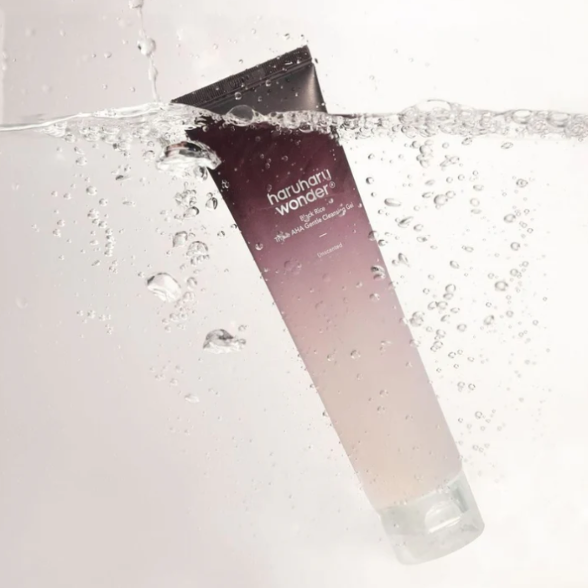 Black Rice Moisture 5.5 Soft Cleansing Gel
